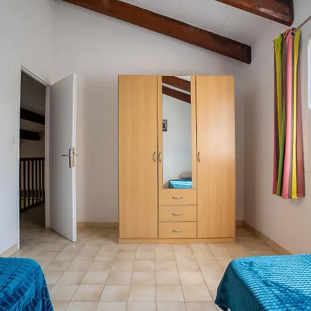 Les Aloes By Interhome *